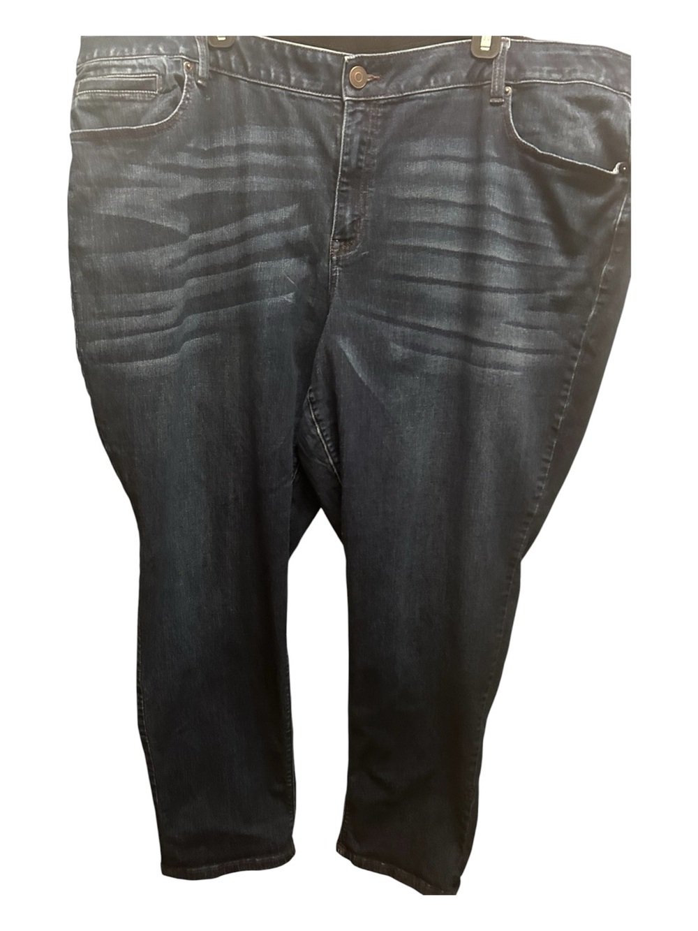 Men's Relaxed Fit Jeans in Dark Blue Wash